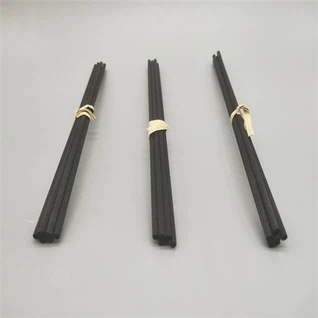 عصي ناشرة للرائحة